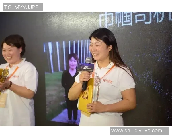 重庆排球队逆袭之路揭秘世界锦标赛背后的奋斗与荣耀 重庆排球队逆袭之路揭秘世界锦标赛背后的奋斗与荣耀